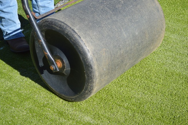 Kennewick artificial grass installation - top layer rolled